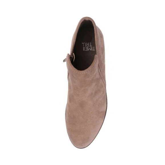 Women's Time and Tru Bootie - Picture 5 of 6